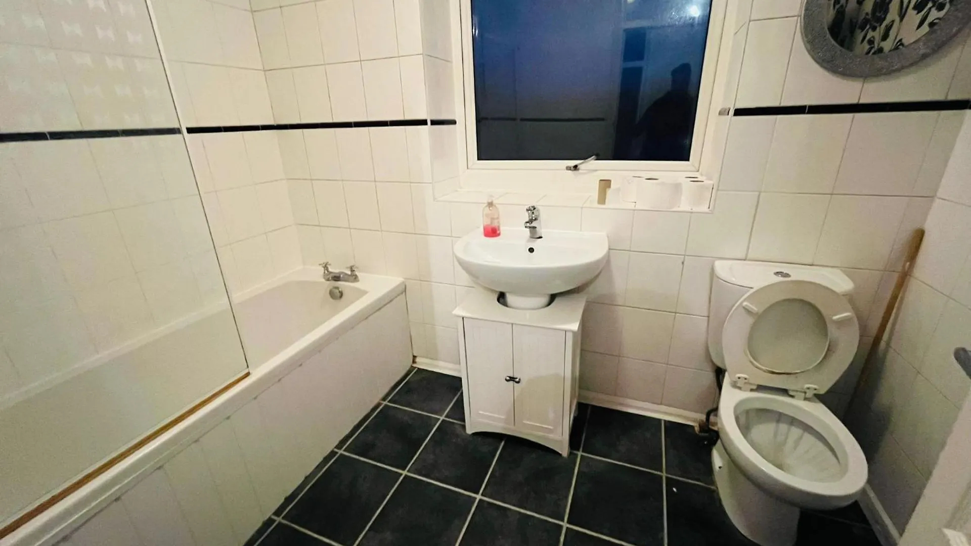 Apartment 4 Bed Room House Near Ntu Clifton Campus Nottingham